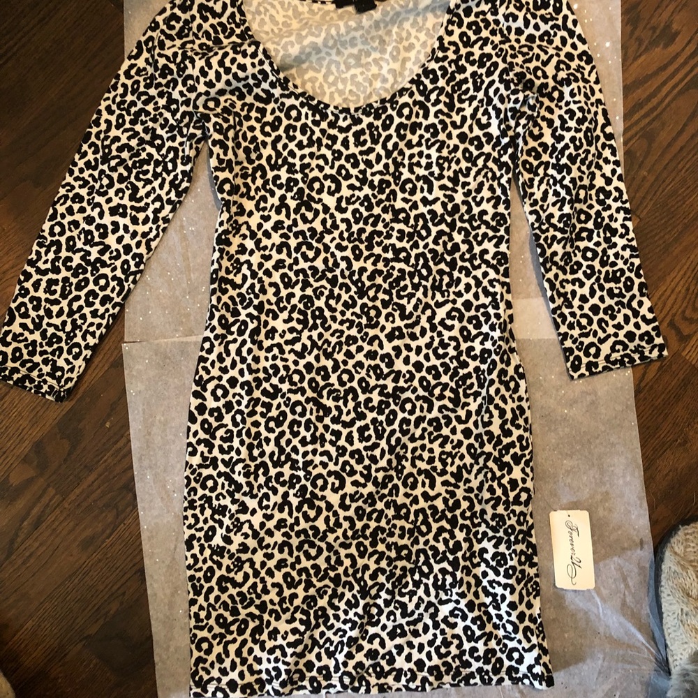 White leopard print mini dress